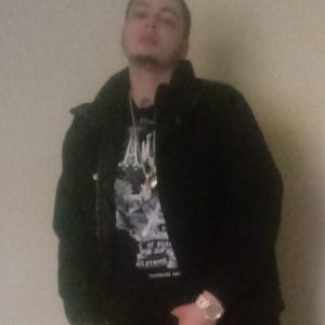 Meet your Posher, Dion